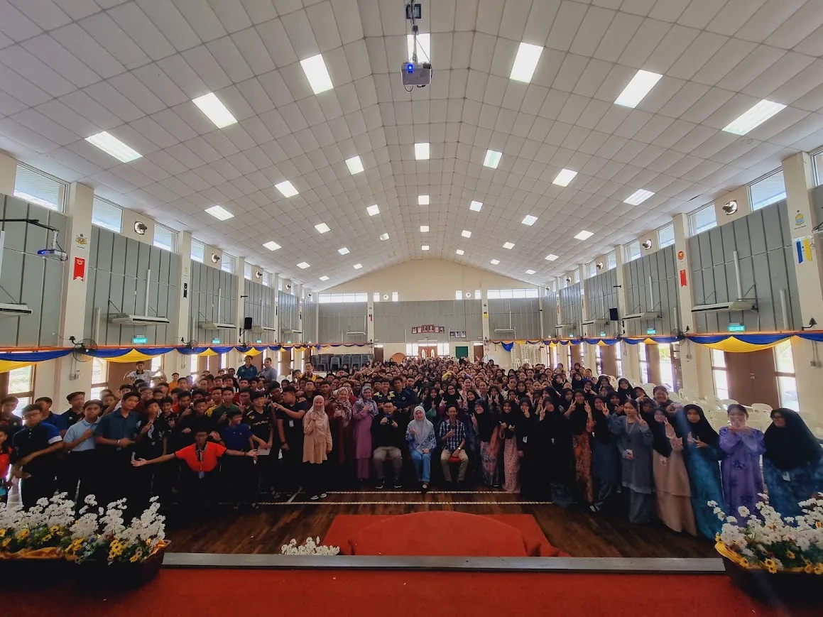 Secondary school student development programme